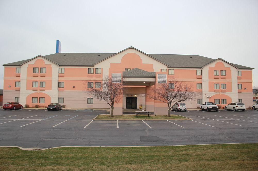 Quality Inn Merrillville Exterior photo