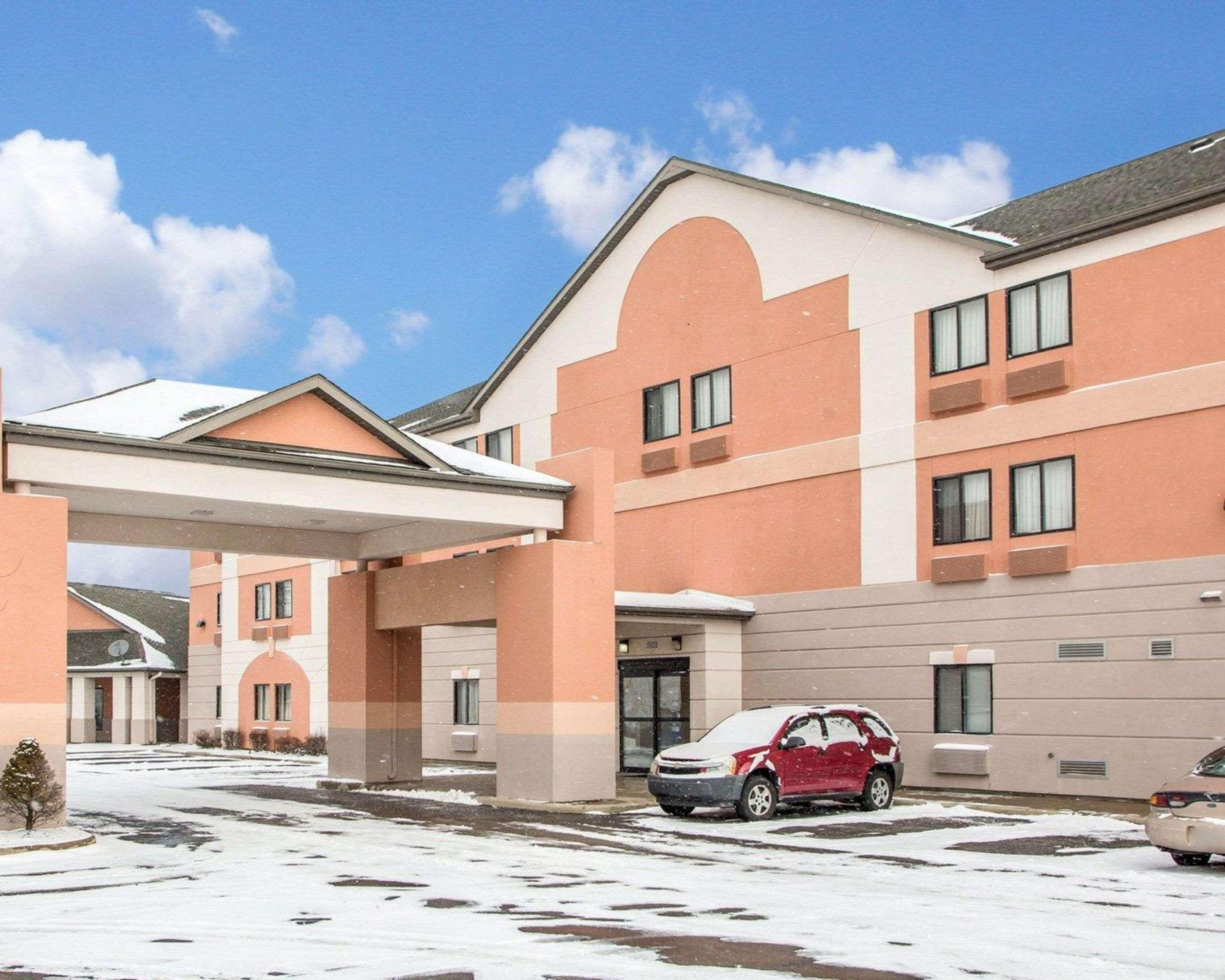 Quality Inn Merrillville Exterior photo
