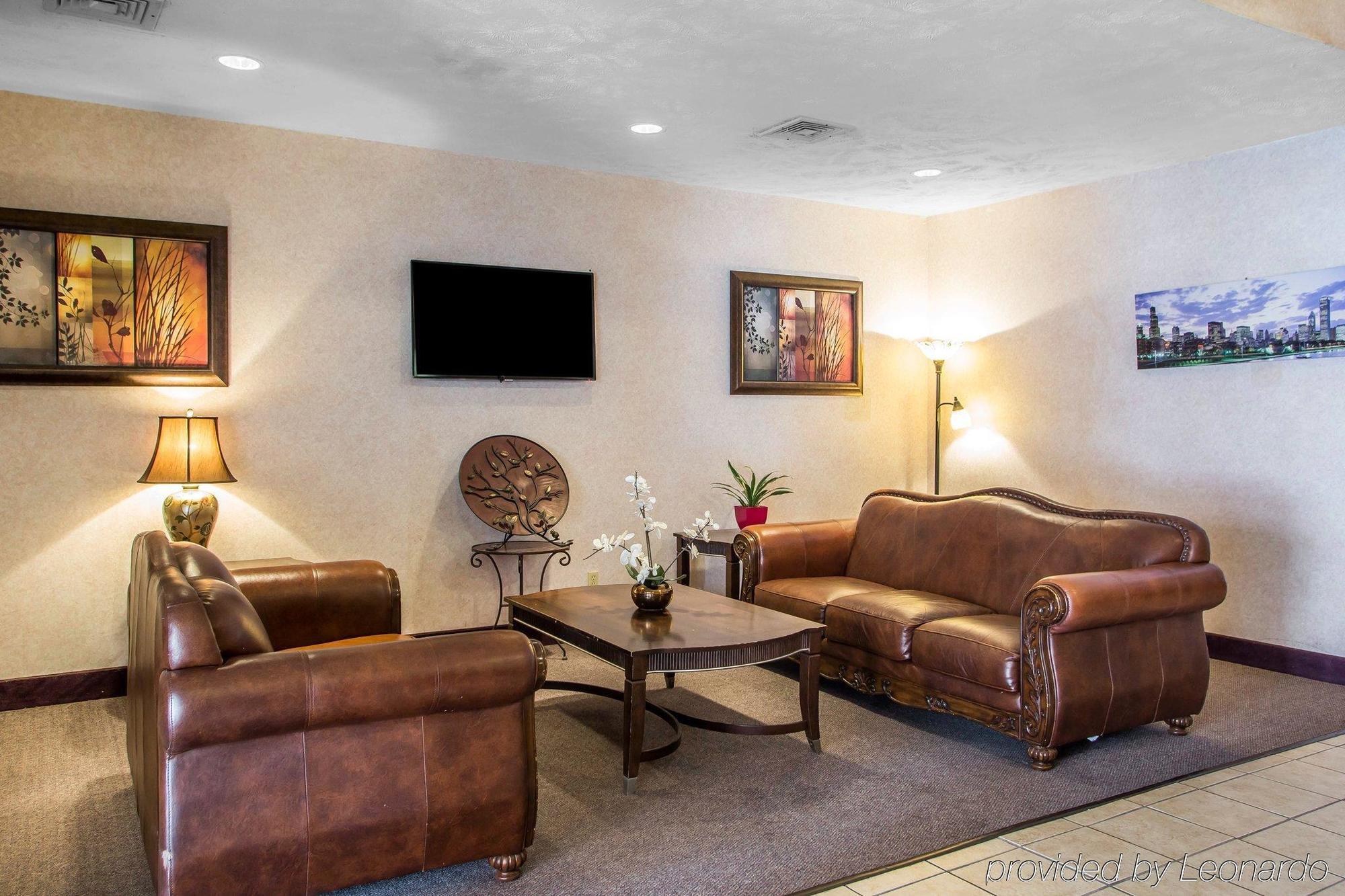 Quality Inn Merrillville Exterior photo