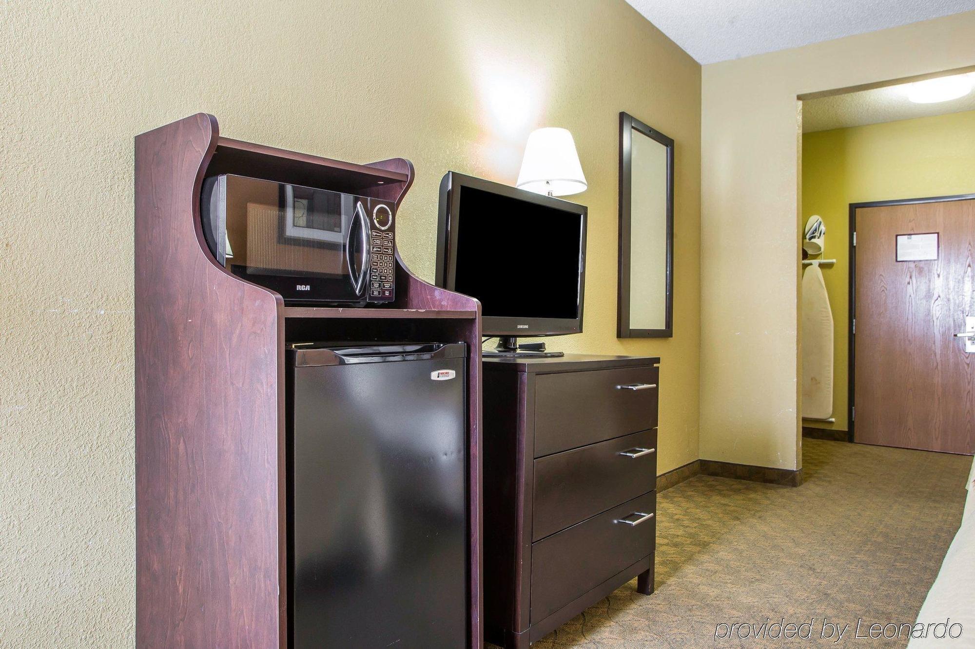 Quality Inn Merrillville Exterior photo